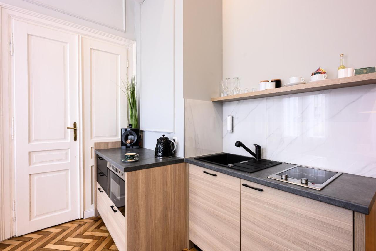 Arts Apartments - Krakow Old Town Eksteriør billede
